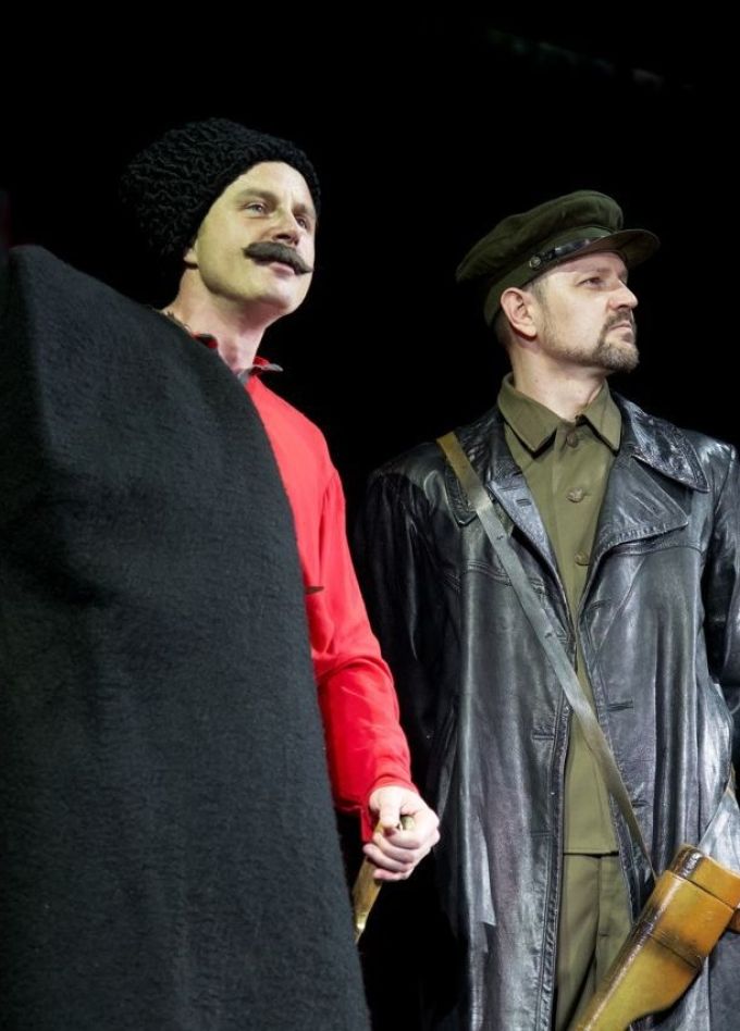 Спектакль «Сияние»