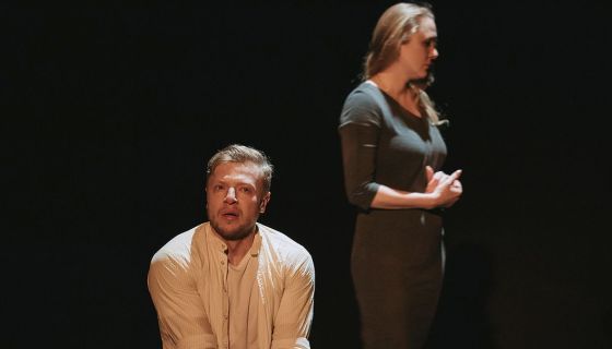 Спектакль «Похороните меня за плинтусом»