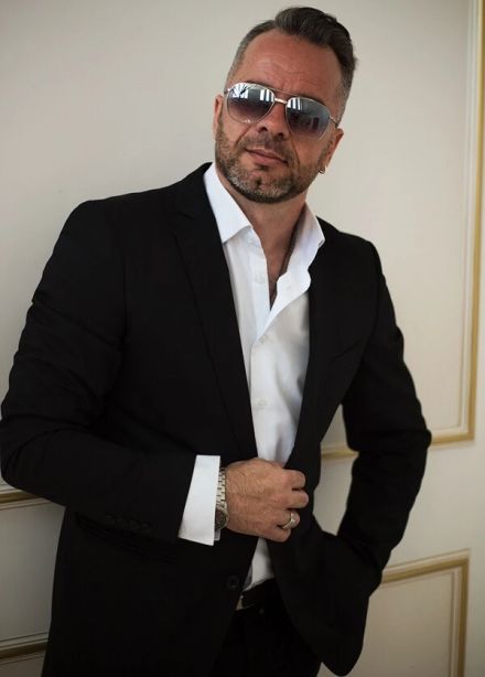 Виктор Кобзев