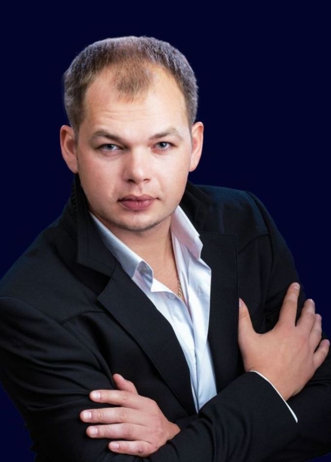 Алексей Брянцев