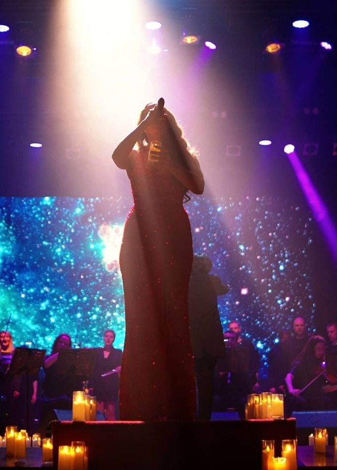 Neo Classic Orchestra и хор. Идеальное свидание. 3000 свечей