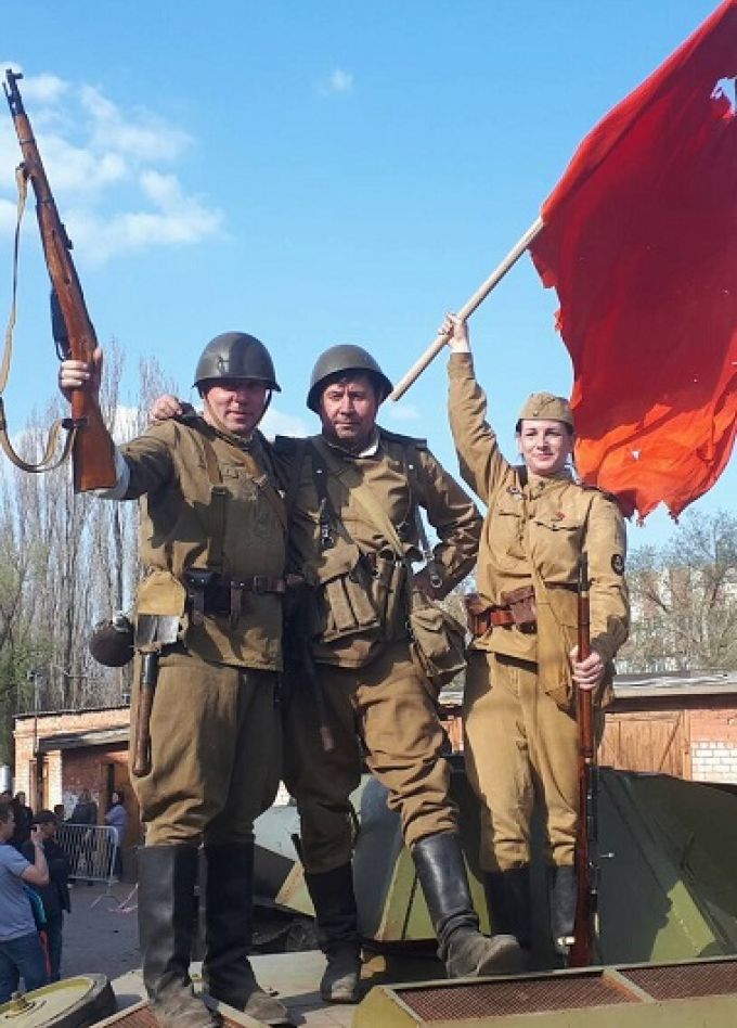 Реконструкция «Бои на подступах к Берлину»